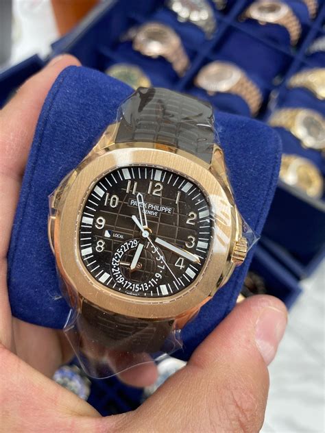 patek philippe aquanaut travel